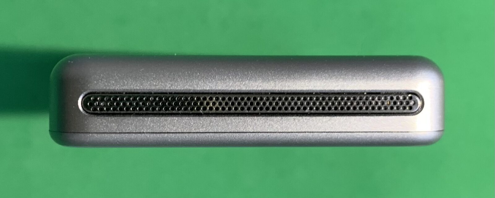 マイクとスピーカー