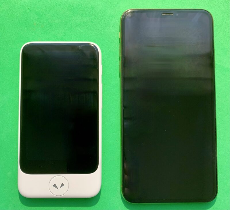 ポケトークS PlusとiPhone XS Max
