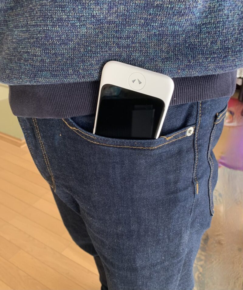 ジーンズの前ポケット